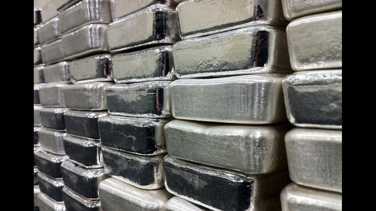 Купить слиток металла. Слиток металла. Слиток серебра. Серебро металл слиток. Алюминиевый слиток.